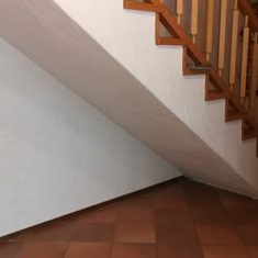 VORHER: Treppe EG